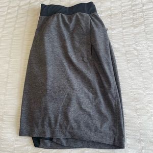 Lululemon Mens Shorts XXL Gray. No lining, great condition, 10 inseam